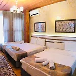 Art Hotel 3*