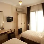 Hotel Art 3*