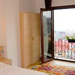Hotell Art 3*